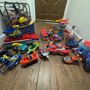 Paw Patrol Mixed Rescue Vehicles Playset with Red and Blue Boat